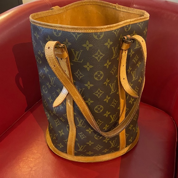 Louis Vitton OnTheGo Monogram Tote Empreinte Giant GM Bucket - Picture 2 of 9